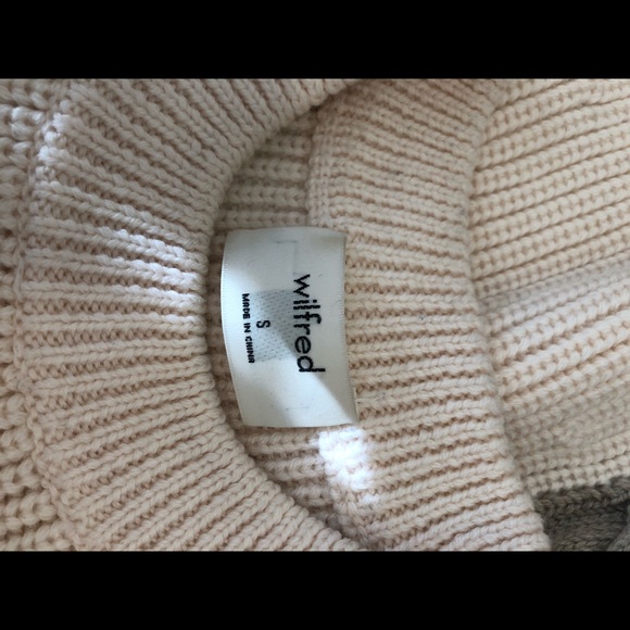 Aritzia block color sweater - Picture 4 of 6
